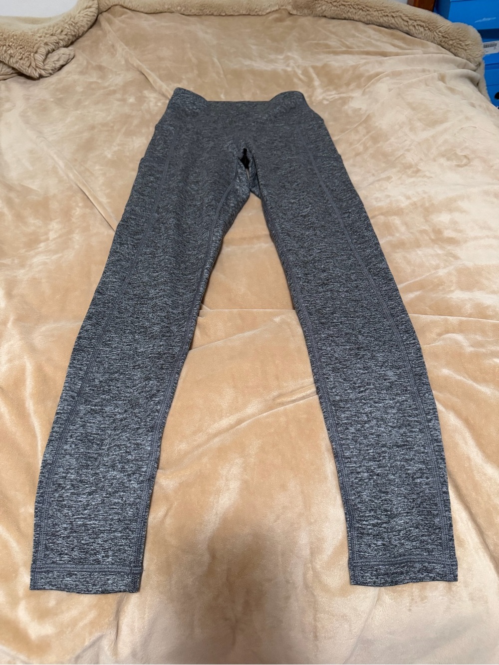 Aerie Offline Gray Active Warmup Leggings - Stretchy Comfort Women’s Small Short